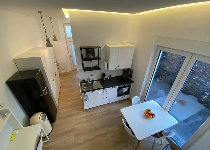 Schoene, Moderne Mit Grosszuegiger Terasse Appartement