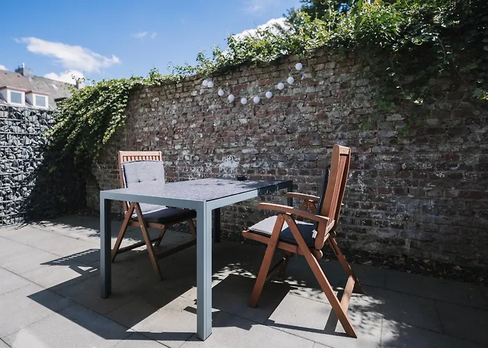 Appartement Schoene, Moderne Mit Grosszuegiger Terasse Essen